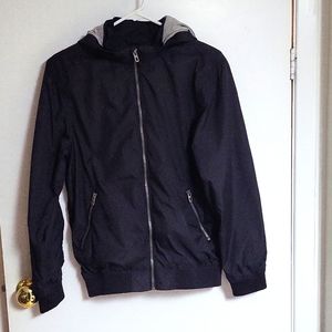 H&M hooded jacket for childrenPre-Owned size 11- Black color